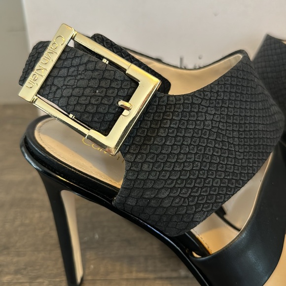 Calvin Klein NEW Black Matte and Snake Print Heels with Gold Buckle - Picture 2 of 9